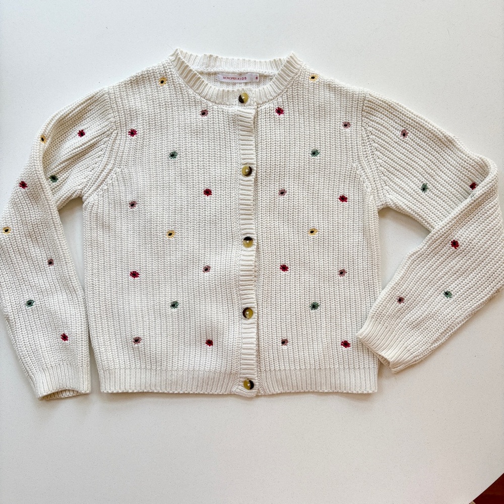 Creamy White and floral Ribbed Knit Sweater with Floral Details